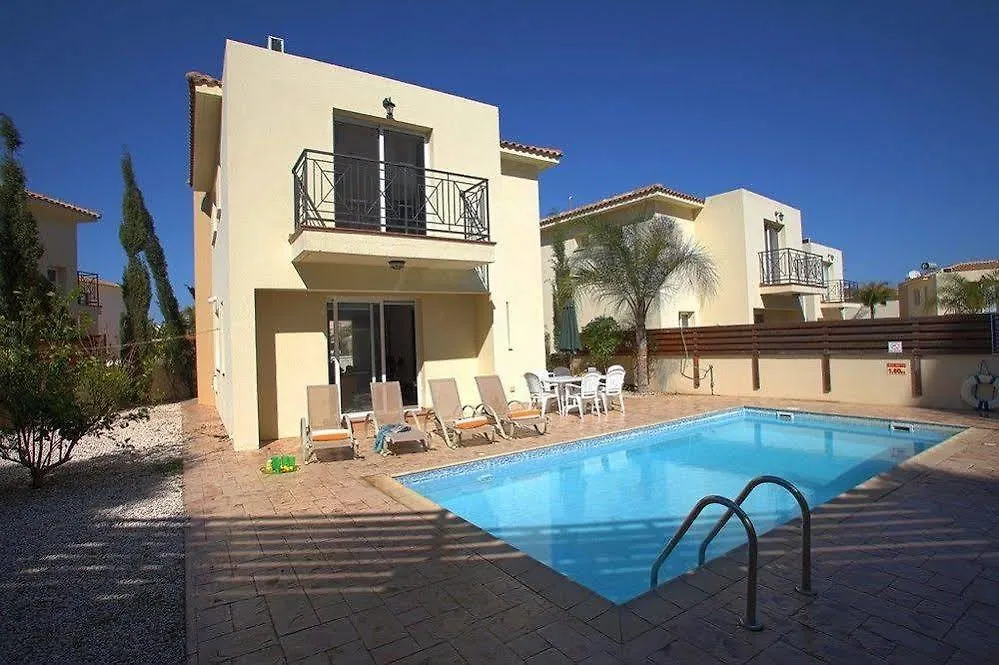 Crystal Lagoon Villa Protaras Chipre