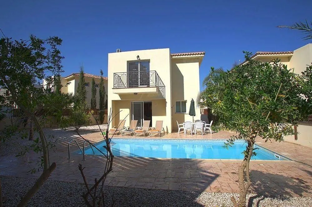 Hotel Crystal Lagoon Villa Protaras